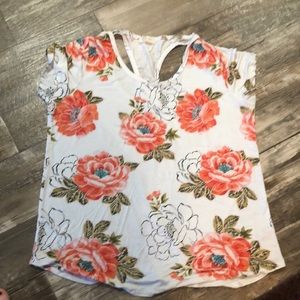 Be Stage top. Size 1XL